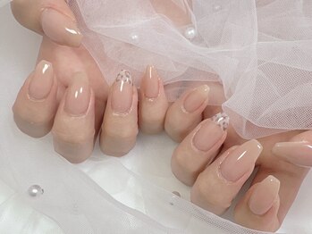ソレイユ(soleil)の写真/《フィルイン導入サロンで自爪もしっかりケア◎》シンプル上品なデザインで回りと差をつけるお手元に♪