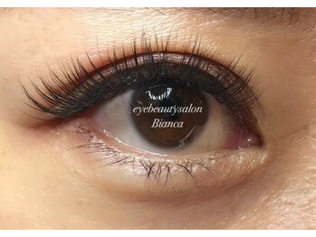 まつ毛エクステ専門店 アイビューティーサロン ビアンカ/ボリュームラッシュ
