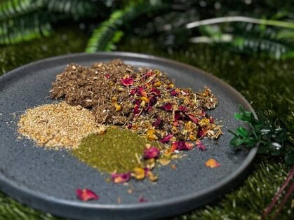 ヨモギヤ 本店(YOMOGIYA)の写真