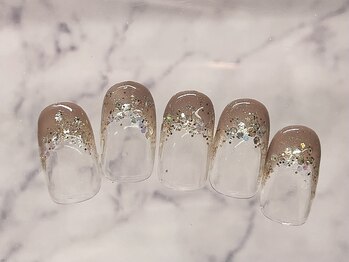 サローネ レジーナ(salone Regina)/フレンチ/クリア/オフィス