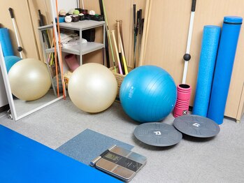 ホグレルスペース 本町店/