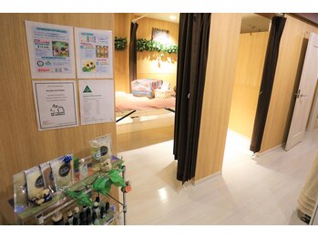 ミヤビ ナチュラル セラピー 鶴見店(MiYaBi Natural Therapy)/トリートメントルーム