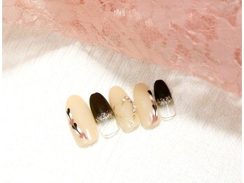 フォルチェ ゆめタウン東広島店(Folche)/ハートピーコック