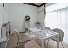 アールスタイル(r.style)の雰囲気(メイクのアドバイス&レクチャーも行います。)