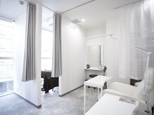 アンダーバーホワイトプラス 南海難波店(_WHITE+)の雰囲気（自爪の負担が少ないパラジェルのご用意ございます☆）