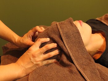 リラクーレ(ReLACURA)/施術風景