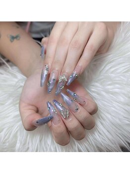 ヒカリ ハナ ネイル(HIKARI HANA NAIL)/パーツつけ放題