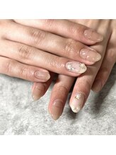 ルート12/きらきらニュアンスネイル