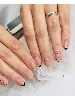 アンナ(Anna)/大人ネイル