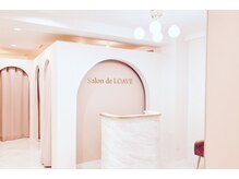 サロンドローヴ(Salon de LOAVE)の雰囲気（店内は柔らかな色合いで癒される上質な空間をご提供。）