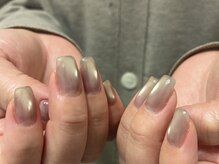 クレイ(clay.)/グレーマグネットネイル