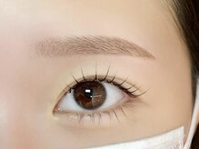 ニクシーアイブティック(Nixie Eye Boutique)/眉毛/まゆげ/美眉スタイリング