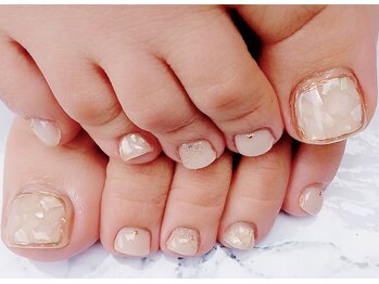 フラッシュネイル フレンテ西宮店の写真/シンプルコ-ス¥4980★シンプルプラス¥5480★ア-トコ-ス<パ-ツ,ア-ト¥2400分付>¥7180★カラ-&デザインも豊富