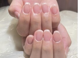 ナチュラルフレンチネイル
