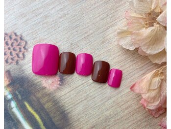 ネイルサロン&スクール ジーナ(GINA)/大人ピンク