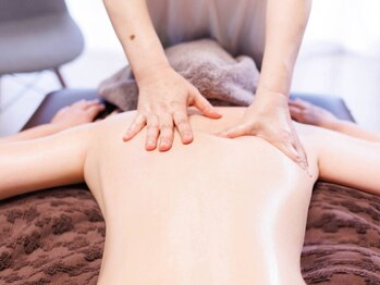 サロン ソレイユ(soleil)の写真/微弱電流×オールハンドのマッサージで血流量UP!施術後はお身体の可動域が驚くほど改善されます◎