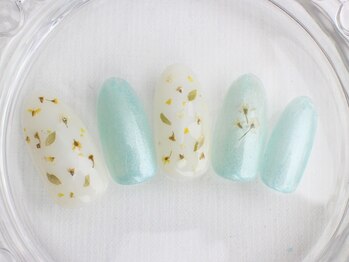 ネイルサロン あかねいろ/春夏 フラワー 押し花