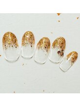 ラ カゼッタ(La casetta)/キラキラグラデーションネイル