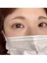 モナ(MoNa)/ピーナツロッド まつ毛パーマ