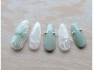 レース×クロスのトレンドネイル