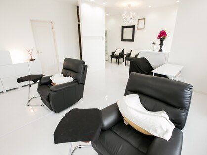 ネイルアンドアイラッシュ アヴィ(Nail and Eyelash A'vi)の写真