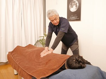 ペーパームーン(paper moon)/肩こりや腰痛もスッキリ解消◎