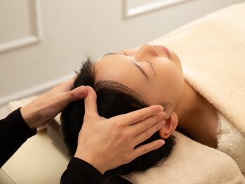 ココチ 中央林間(salon cocochi)/お顔のたるみや目の疲れに◎