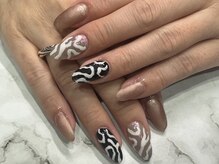 カロレ(CARORE)/持ち込みネイル