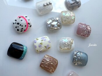 ジャミーラ/親指が主役のフットネイル☆