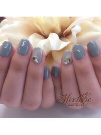 グレーワンカラー