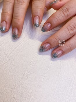 ウロネイルズ(ulo nails)/ラメグラデーションブルー