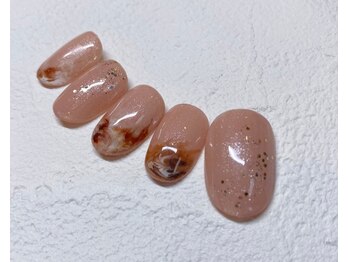 ラヴィネイル(La Vie Nail)/ベージュ/シンプルお洒落/ラメ