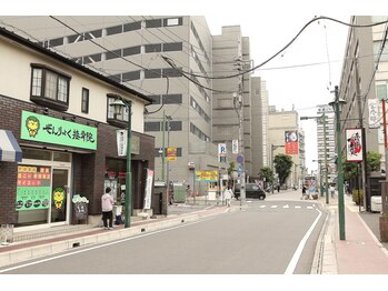 岩槻ぜんりょく接骨院/外観