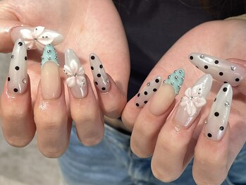 ビジュアンダー(Biju_)の写真/トレンドのロングネイルで指先を美しく♪スカルプ・長さだしなら当店にお任せください！