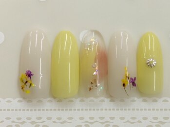 プルミエ ネイル(Premier Nail)/小花＆くすみイエロー★NEW