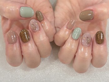 アルティノ ネイル ガーデン(altino nail garden)/スモーキー×秋ネイル×冬ネイル