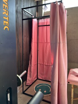 ミナト(minato)/簡易更衣室