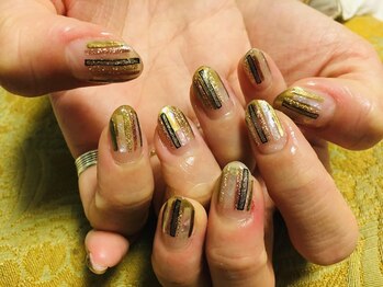 ブランシュ 藤沢(Blanche)/オーダーメイドネイル ゴールド