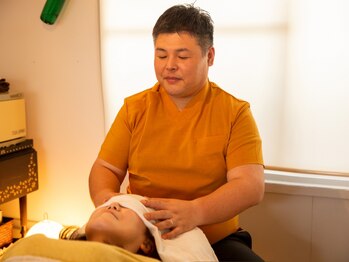 こりほぐし 図書館前の写真/《施術実績約5000人超》落ちつく空間でゆったりと♪揉み返しの出にくい揉まないけど確実に効く施術◎