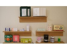 ダオンプライベートケアサロン 表参道(DAON PRIVATE CARE SALON)の雰囲気（韓国の薬局と提携☆SNSで流行りのスキンケアも当サロンで購入可）