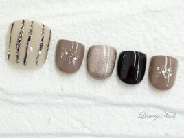 キラキラ☆ストライプNail