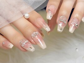 cheek nail