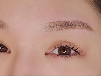 ヘアセットアンドアイラッシュ エル(Hairset & eyelash L)の写真/【美眉WAX+まつげパーマで時短！】まつげの状態を見極め一人一人に合った施術をご提案♪モチの良さに定評◎