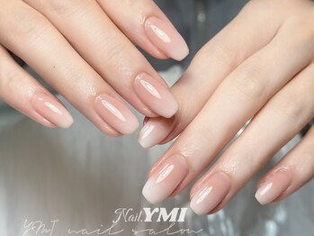 ネイルYMIサロン(Nail.YMI Salon)の写真/大人可愛い*日常使いにぴったりな上品シンプルデザインが得意☆お仕事柄派手なネイルができない方にも◎