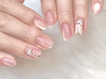 クロワ(croix)の写真/飾らない指先が、いちばん美しい