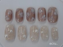 エクリュ(ecru..)