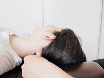 さくらく整体院の写真/【プライベート空間♪】整体×独自の頭蓋再生法で根本改善！首肩こり・眼精疲労もスッキリ至福の眠りへ☆