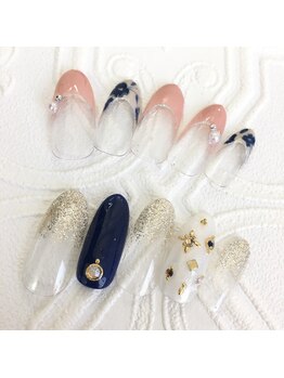 トゥーシェネイルズ(Touche'nails)/サンプルチップ6000円