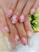 ミア(mia)/ふんわり桜ネイル