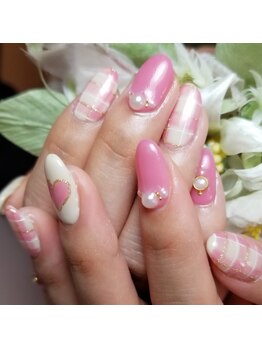 フェアニティー/バレンタインネイル